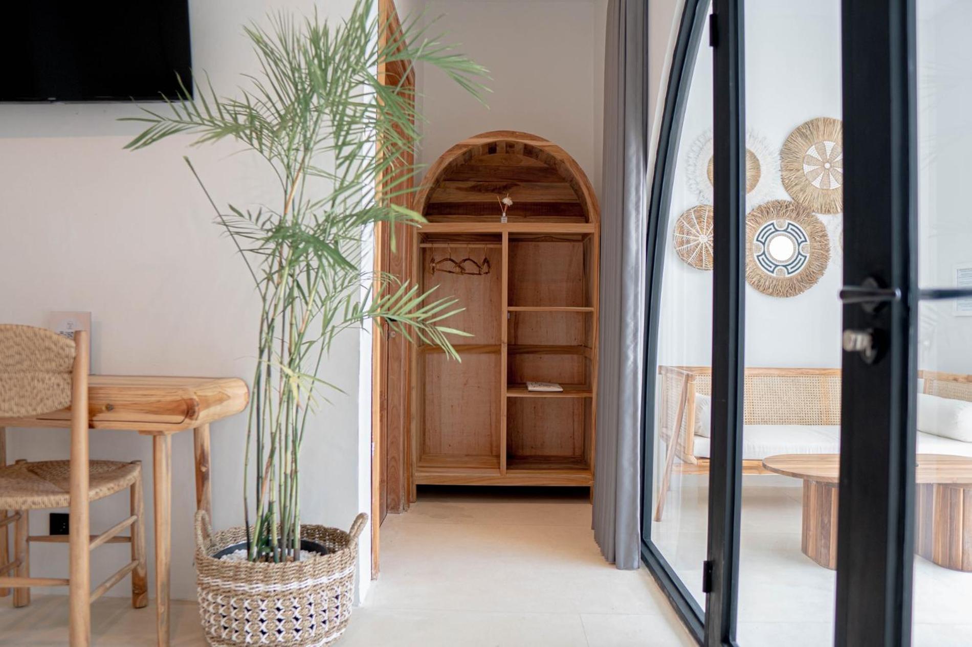 Bohemian Jogja Villas With Private Pool Kejayan Exterior photo